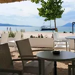 Appealing Apartment In Makarska With Shared Pool